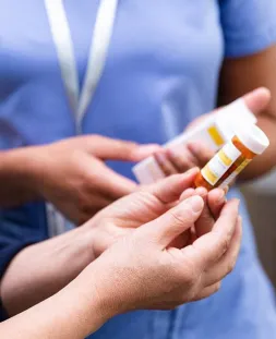 مشاوره رایگان ترک اعتیاد نیروی هوایی