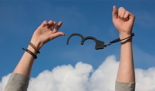 ترک اعتیاد مردان در نیروی هوایی